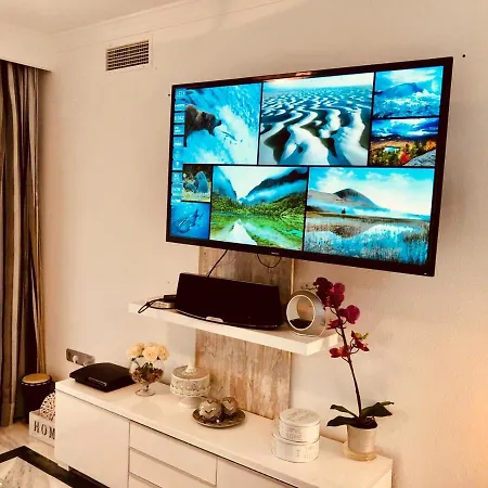 Lady Of The Night Apartment Marbella